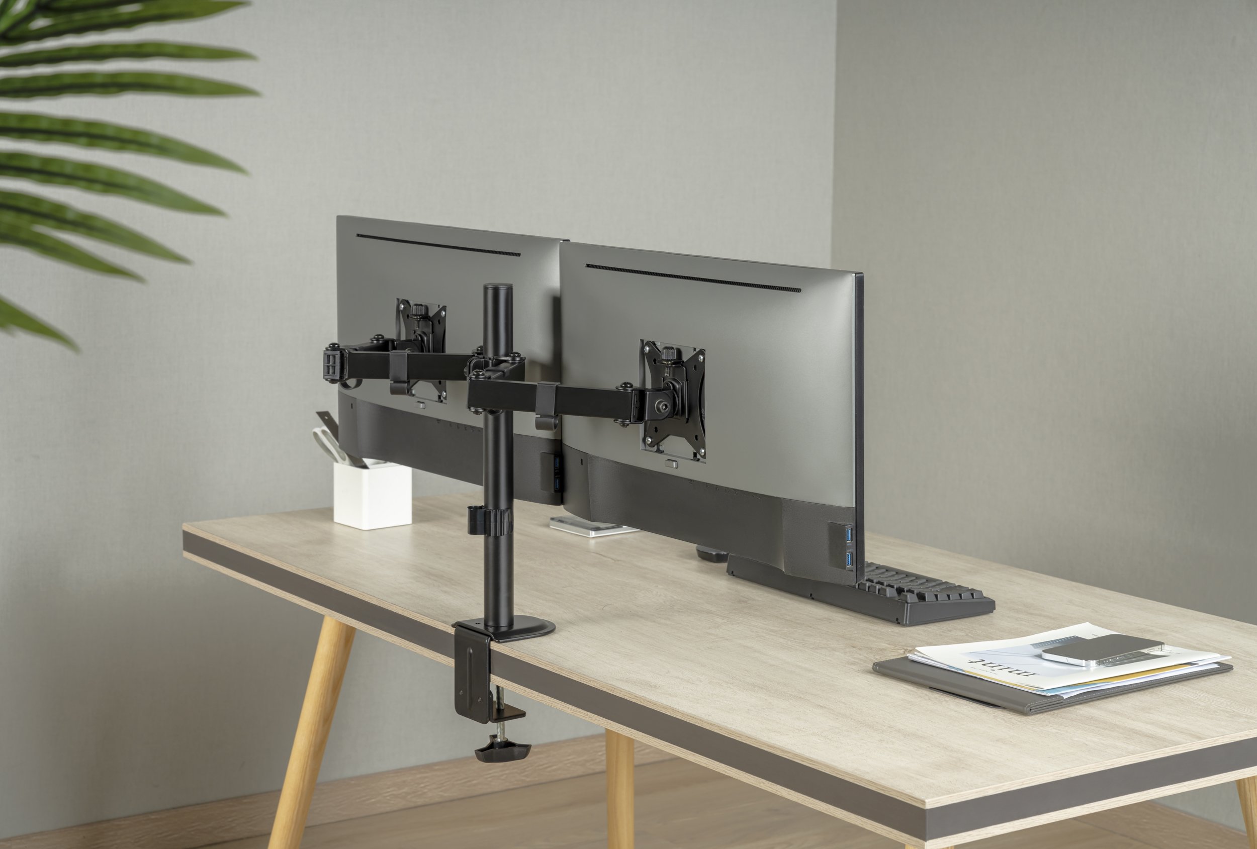 PREDUCTS Monitor Arm × 2 Dual Articulating Monitor Arm with Desk Clamp — Amer Mounts